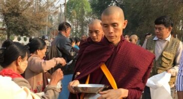Susitikimas su budistų vienuoliu, ThaBarWa centro įkūrėju ir vadovu Sayadaw Ashin Ottamasara