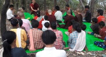 Susitikimai su budistų vienuoliu, ThaBarWa centro įkūrėju ir vadovu Sayadaw Ashin Ottamasara