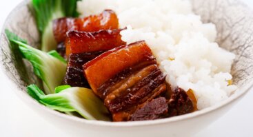Azijos šefo Rufo Chua vakarienė + vyno degustacija | Troškinti kiaulienos šonkauliukai ir papilvė