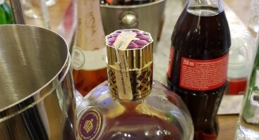 kokteilių gaminimo-degustavimo pramoga