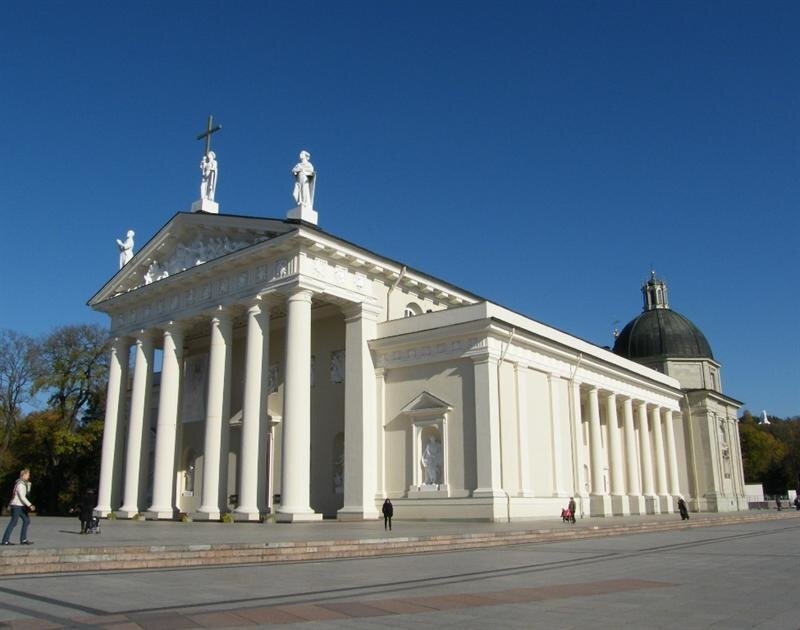 Šv. vysk. Stanislovo ir Šv. Vladislovo arkikatedra bazilika