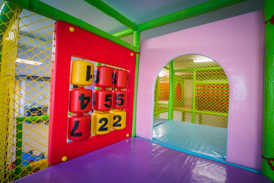 Vaikų žaidimų kambarys "Kibir Vibir"